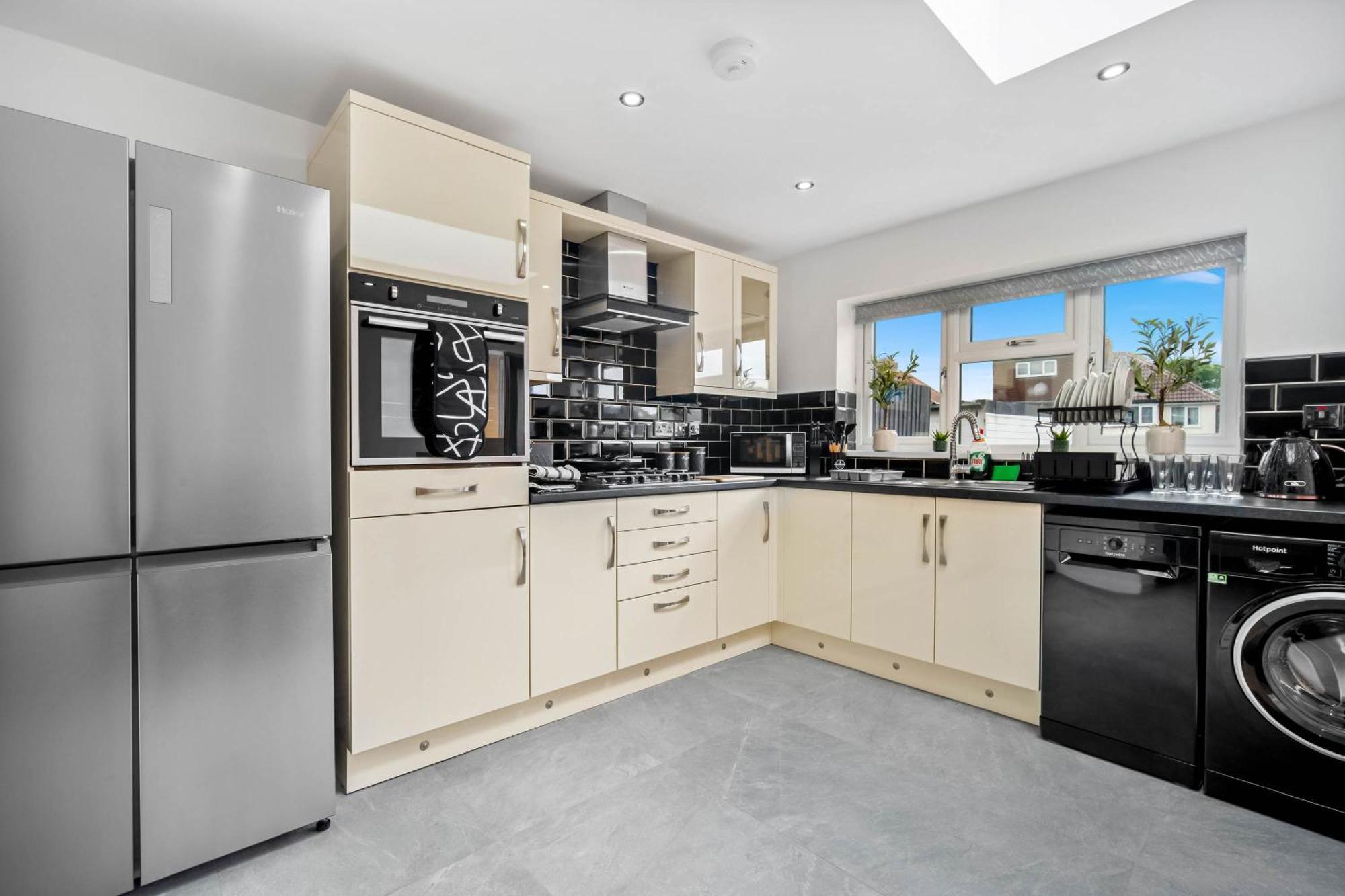 5 Bedroom House Solihull 10 Mins Drive From Bhx & Nec Private Off Road Parking Birmingham Extérieur photo